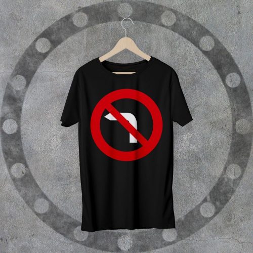 BALRA KANYARODNI TILOS környakú fekete póló