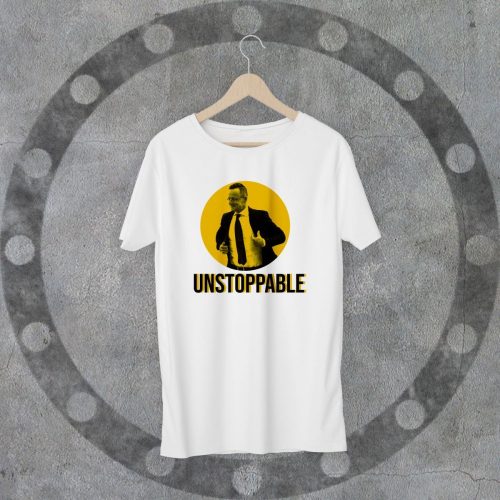 UNSTOPPABLE környakú fehér póló